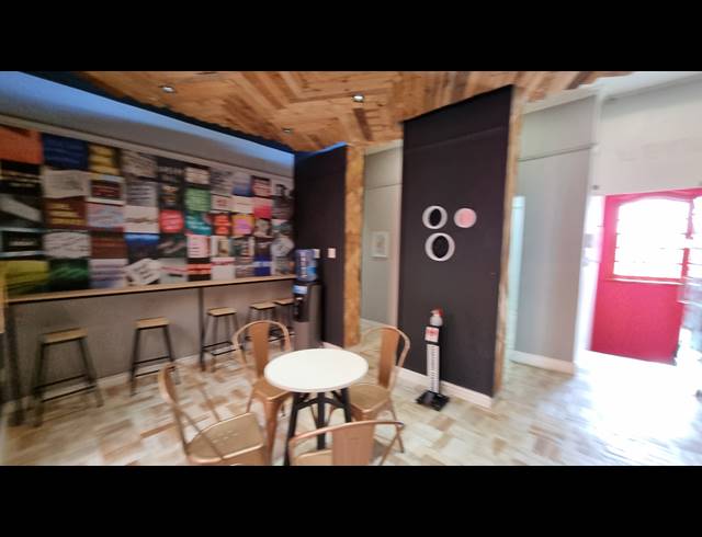 312M² BUSINESS CENTRE TO LET IN WOODSTOCK